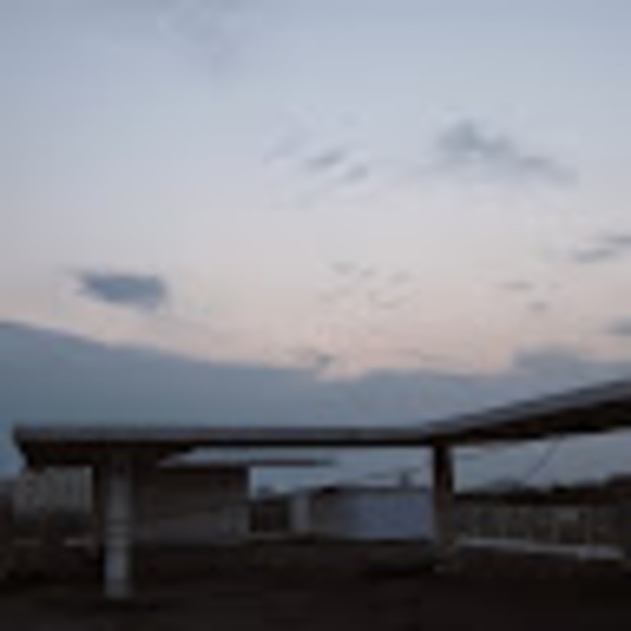 Meet your Posher, Lg - Picture 1 of 1